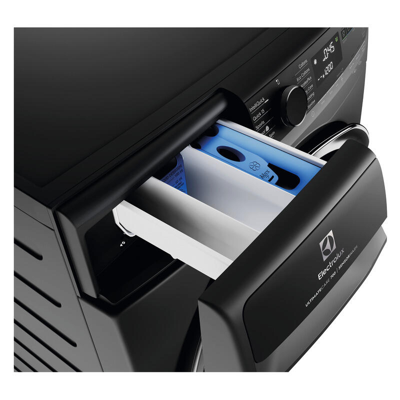 Electrolux 12kg UltimateCare 700 Front Load Washer - Image 3